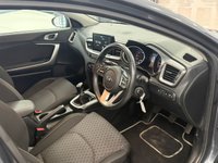 USED 2019 69 KIA CEED 1.0 T-GDi ECO 2 Hatchback 5dr Petrol Manual Euro 6 (s/s) (118 bhp) LOVELY SERVICE HISTORY + APPLE CAR PLAY!!