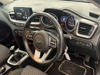 USED 2019 69 KIA CEED 1.0 T-GDi ECO 2 Hatchback 5dr Petrol Manual Euro 6 (s/s) (118 bhp) LOVELY SERVICE HISTORY + APPLE CAR PLAY!!