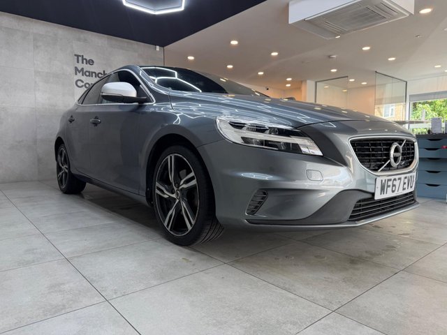 View our VOLVO V40