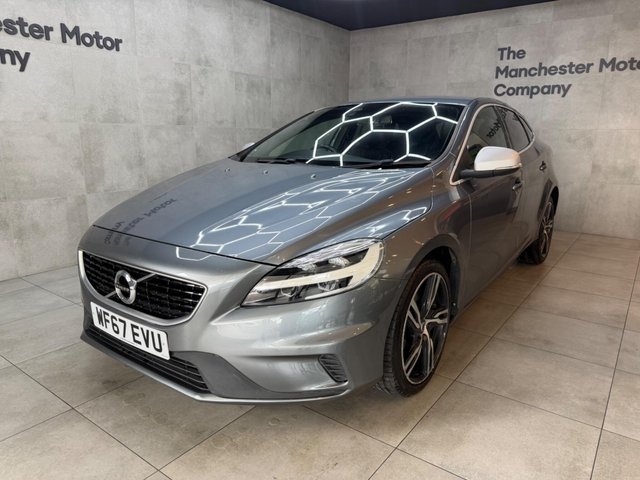 View our VOLVO V40