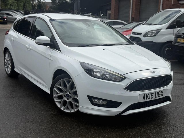 View our Ford Focus 1.0T EcoBoost Zetec S Hatchback 5dr Petrol Auto Euro 6 (s/s) (125 ps)