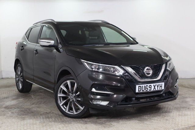 View our NISSAN QASHQAI