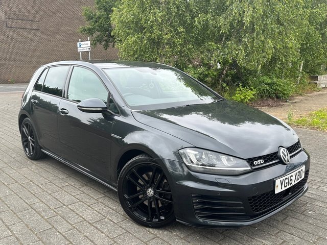 View our VOLKSWAGEN GOLF