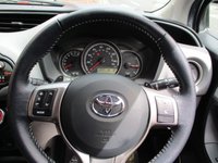 USED 2015 65 TOYOTA YARIS 1.33 Dual VVT-i Icon Hatchback 5dr Petrol Multidrive S Euro 5 Euro 5 (99 ps) PRISTINE LOW MILEAGE AUTO ,�&pound;35 ROAD TAX ,SAT-NAV ,5 SERVICE STAMPS ,6 MONTHS WARRANTY ,ALLOYS ,PARKING SENSORS ,ESSENTIAL VIEWING  