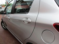 USED 2015 65 TOYOTA YARIS 1.33 Dual VVT-i Icon Hatchback 5dr Petrol Multidrive S Euro 5 Euro 5 (99 ps) PRISTINE LOW MILEAGE AUTO ,�&pound;35 ROAD TAX ,SAT-NAV ,5 SERVICE STAMPS ,6 MONTHS WARRANTY ,ALLOYS ,PARKING SENSORS ,ESSENTIAL VIEWING  