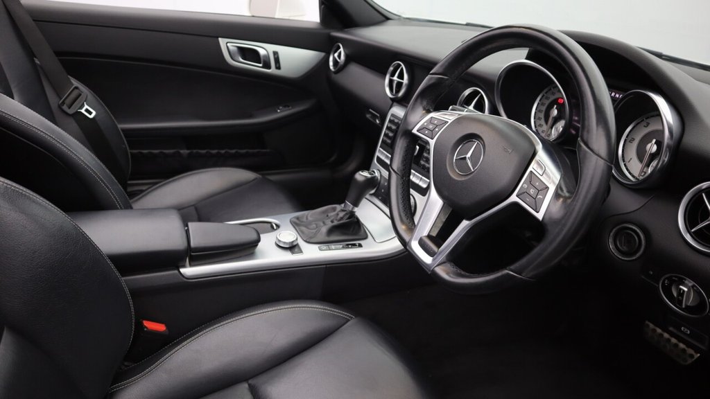 USED 2014 64 MERCEDES-BENZ SLK 2.1 SLK250 CDI AMG Sport Convertible 2dr Diesel G-Tronic+ Euro 5 (s/s) (204 ps) 