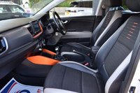 USED 2019 69 KIA STONIC 1.0 T-GDi Mixx SUV 5dr Petrol DCT Euro 6 (s/s) (118 bhp) 