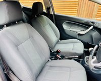 USED 2009 09 FORD FIESTA 1.4 Zetec Hatchback 3dr Petrol Manual (133 g/km, 94 bhp) 1.4 litre petrol engine and comes with a 3 month warranty for your peace of mind. While it has partial service history, this Zetec model is known for its efficient performance and practicality, making it a sensible choice for many drivers.You can expect to achieve an impressive fuel economy of around 50 miles per gallon with this Fiesta, which is a significant advantage over many other cars in its class. Furthermore, low insuranc