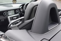 USED 2013 13 MERCEDES-BENZ SLK 2.1 SLK250 CDI BlueEfficiency AMG Sport Convertible 2dr Diesel G-Tronic+ Euro 5 (s/s) (204 ps) 2 Keys, Sat Nav, Air Scarf