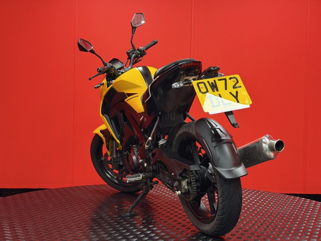 USED 2023 72 KEEWAY RKF 125 TRADE BIKES AT TRADE PRICES JUST 1 OWNER