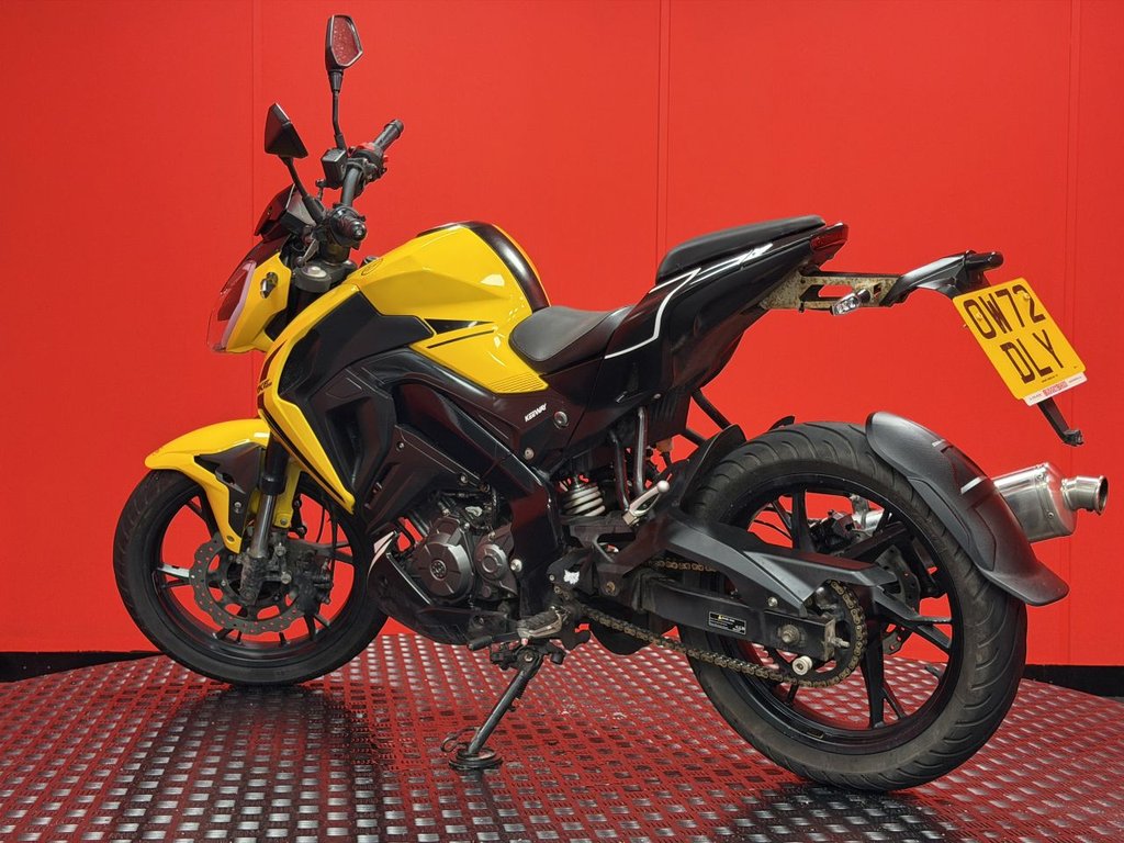USED 2023 72 KEEWAY RKF 125 TRADE BIKES AT TRADE PRICES JUST 1 OWNER
