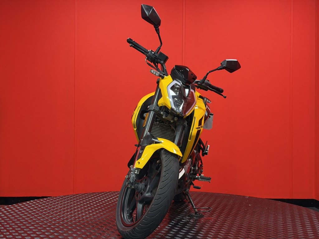 USED 2023 72 KEEWAY RKF 125 TRADE BIKES AT TRADE PRICES JUST 1 OWNER