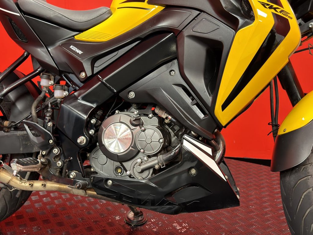 USED 2023 72 KEEWAY RKF 125 TRADE BIKES AT TRADE PRICES JUST 1 OWNER
