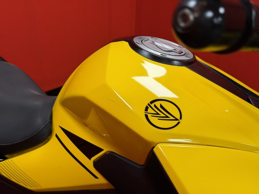 USED 2023 72 KEEWAY RKF 125 TRADE BIKES AT TRADE PRICES JUST 1 OWNER