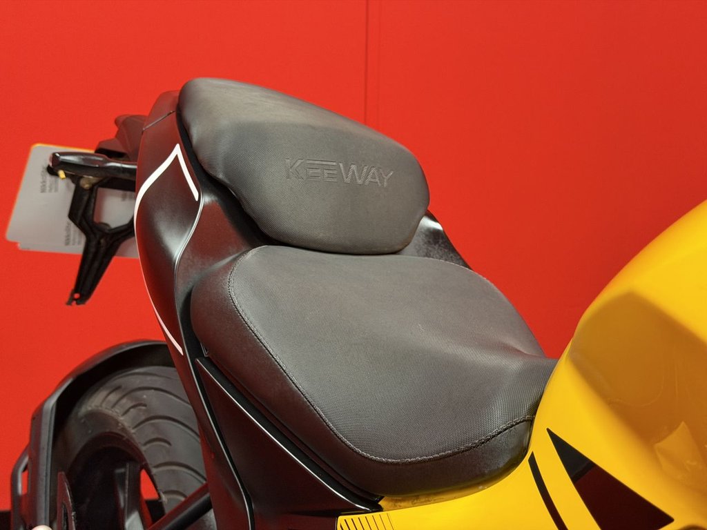 USED 2023 72 KEEWAY RKF 125 TRADE BIKES AT TRADE PRICES JUST 1 OWNER