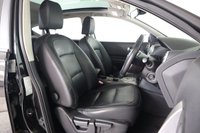 USED 2010 60 NISSAN QASHQAI 2.0 Tekna SUV 5dr Petrol CVT 2WD Euro 5 (140 ps) Panoramic Roof, 360 Parking Camera
