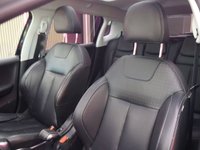USED 2013 63 PEUGEOT 2008 1.6 VTi Feline SUV 5dr Petrol Manual Euro 5 (Mistral) (120 ps) Quality & Best value Assured