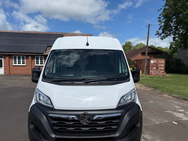 View our VAUXHALL MOVANO