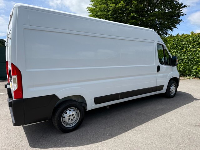 View our VAUXHALL MOVANO