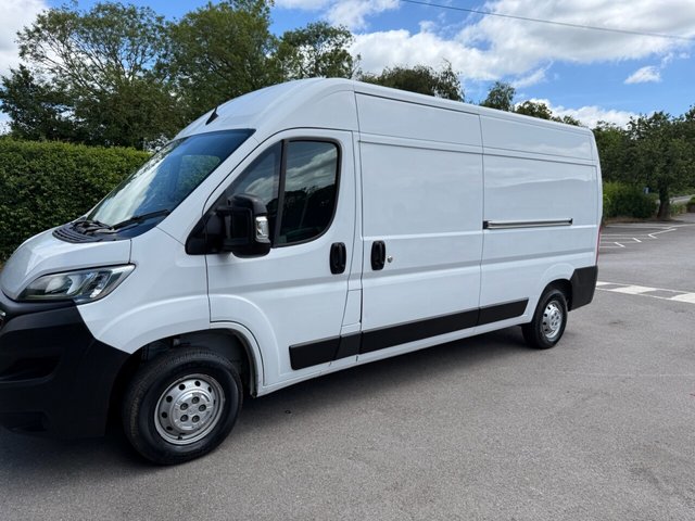 View our VAUXHALL MOVANO