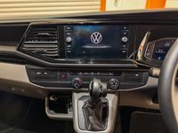 USED 2023 72 VOLKSWAGEN TRANSPORTER SPORTLINE 2.0 BiTDI T32 Sportline Kombi Double Cab 5dr Diesel DSG FWD SWB Euro 6 (s/s) (204 ps) Towbar|Alpine|RevCam Huge Spec
