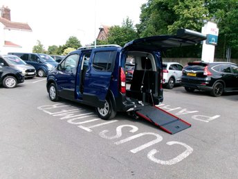 2021 PEUGEOT RIFTER 1.5 BlueHDi Allure Standard MPV 5dr Diesel Manual Euro 6 (100 ps) £10999.00