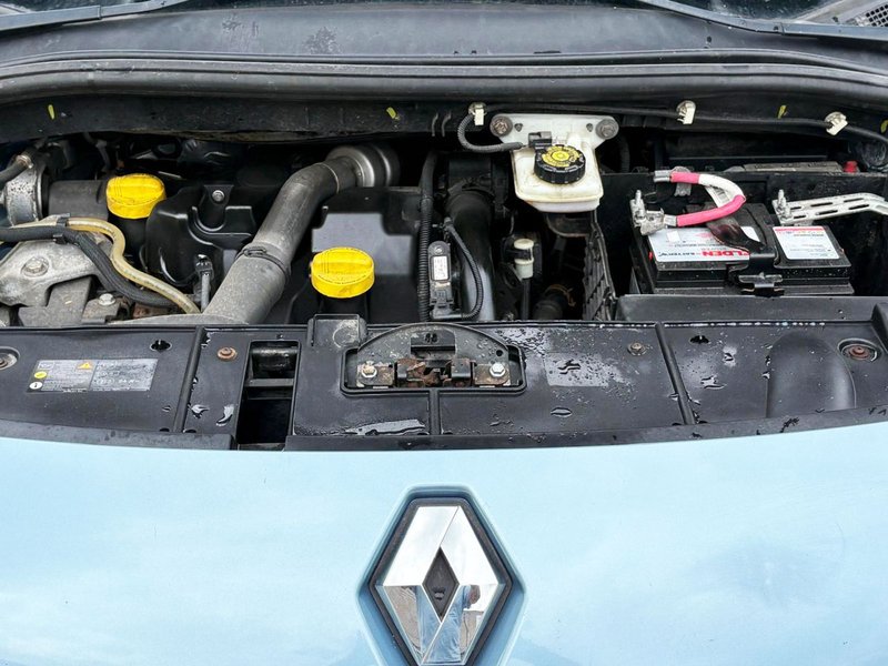 2010 Renault Scenic in blue — photo 3 of 15