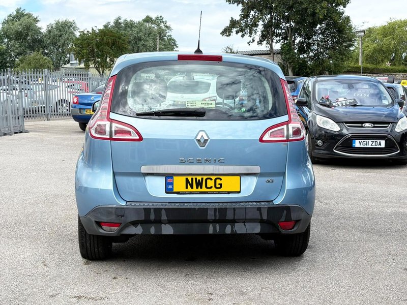 2010 Renault Scenic in blue — photo 6 of 15