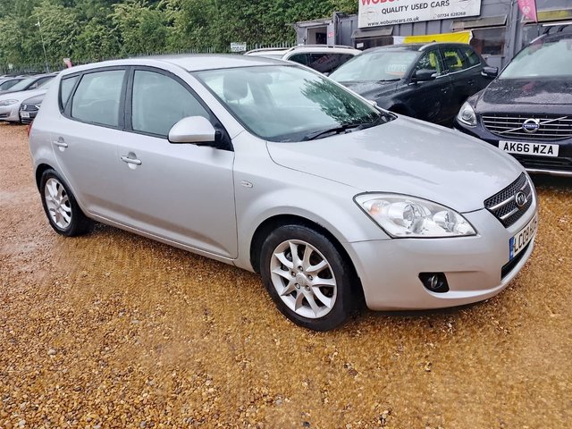 View our KIA CEED