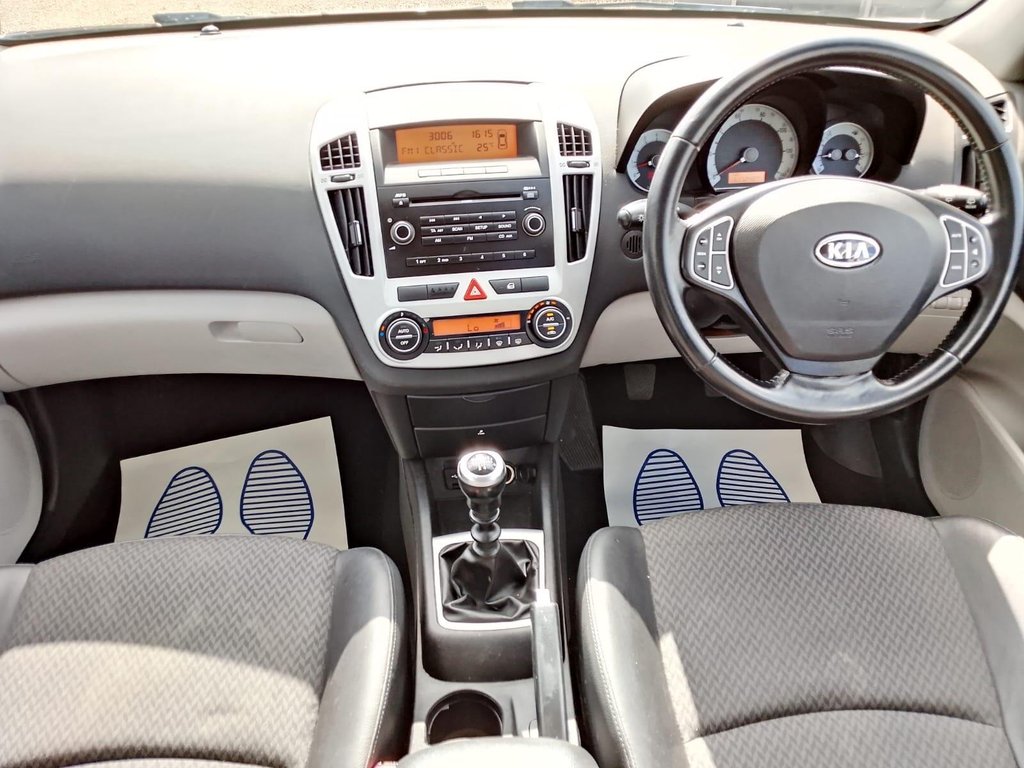 2009 KIA Ceed thumbnail 24