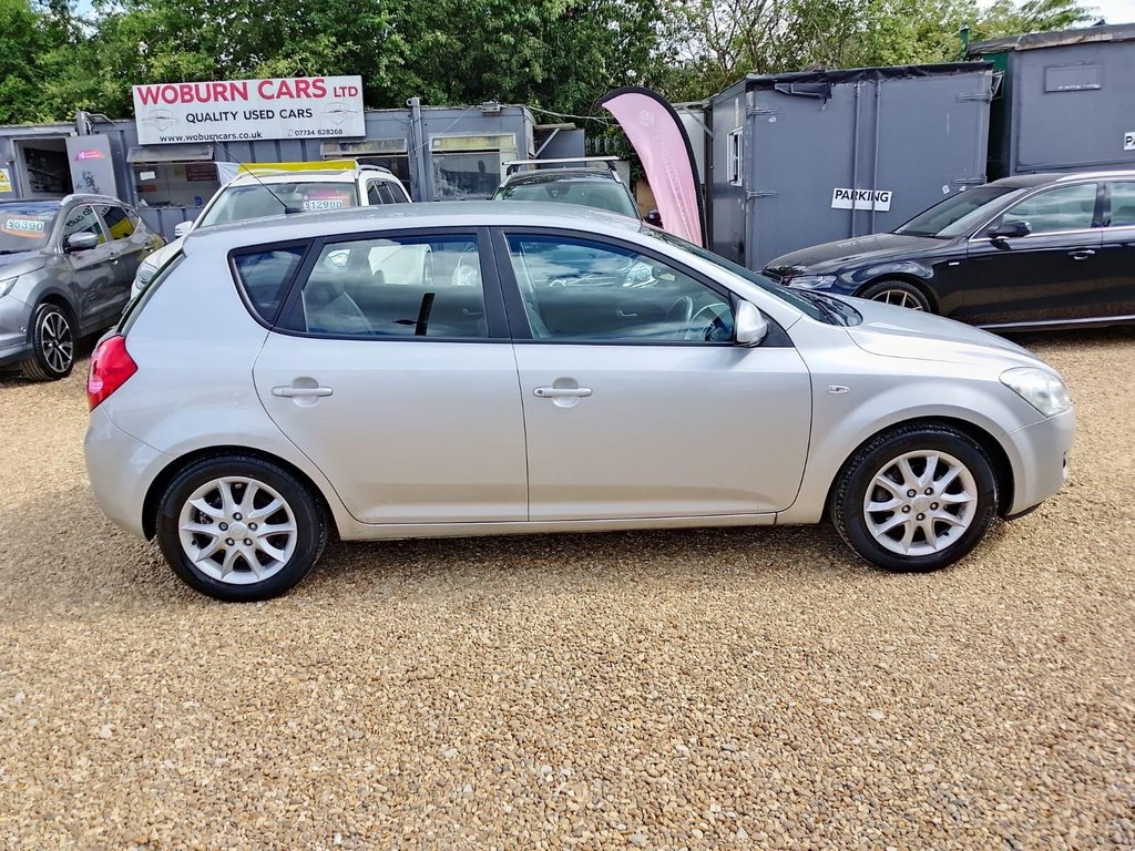 2009 KIA Ceed thumbnail 19