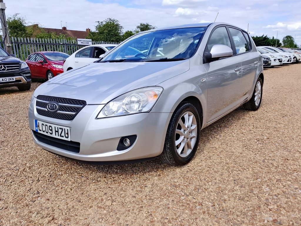 2009 KIA Ceed thumbnail 3