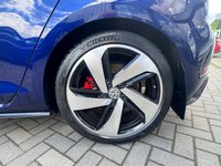 USED 2017 67 VOLKSWAGEN GOLF 2.0 TSI GTI Hatchback 5dr Petrol Manual Euro 6 (s/s) (230 ps) SAT-NAV*CAMERA*FSH*53K*PRIVACY