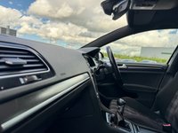 USED 2017 67 VOLKSWAGEN GOLF 2.0 TSI GTI Hatchback 5dr Petrol Manual Euro 6 (s/s) (230 ps) SAT-NAV*CAMERA*FSH*53K*PRIVACY