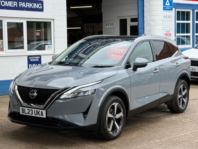 View our NISSAN QASHQAI
