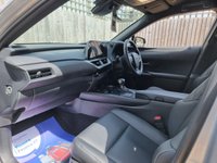 USED 2023 23 LEXUS UX 2.0 250h F Sport Design SUV 5dr Petrol Hybrid E-CVT Euro 6 (s/s) (184 ps) ** WE OFFER FINANCE ON THIS CAR **