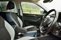 USED 2017 17 SKODA FABIA 1.0 TSI SE L Hatchback 5dr Petrol Manual Euro 6 (s/s) (95 ps) 1 LADY OWNER + NEW SERV & MOT! SENSORS, DAB, BTOOTH, LOW INSURANCE!