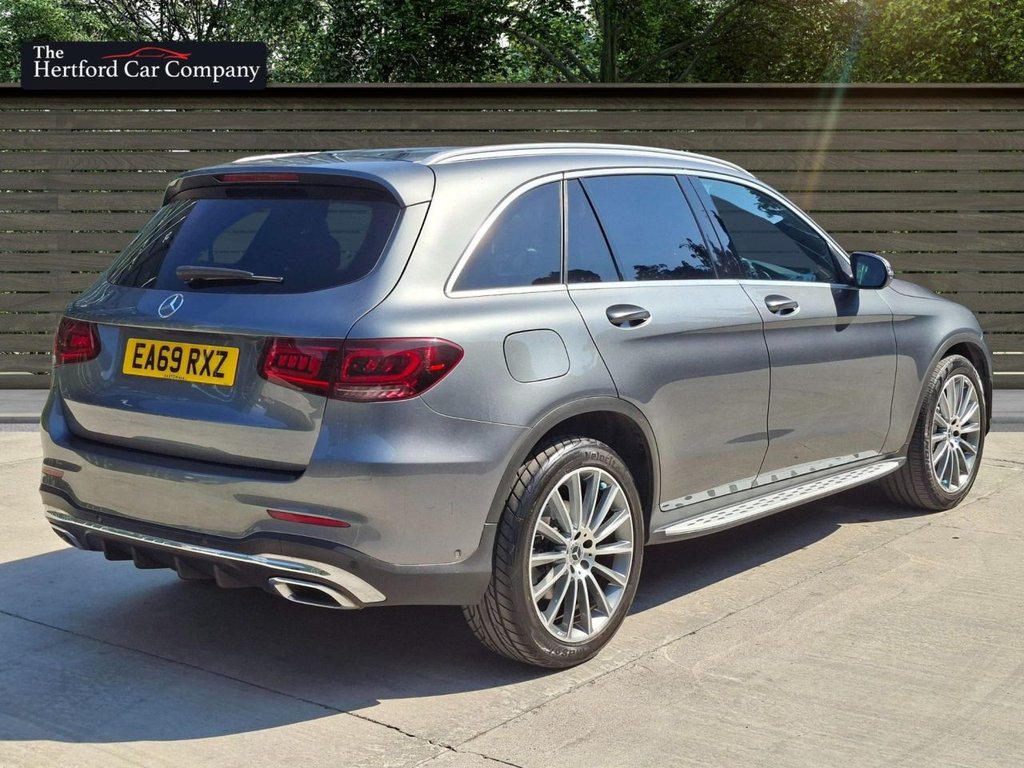2019 Mercedes-Benz GLC thumbnail 8