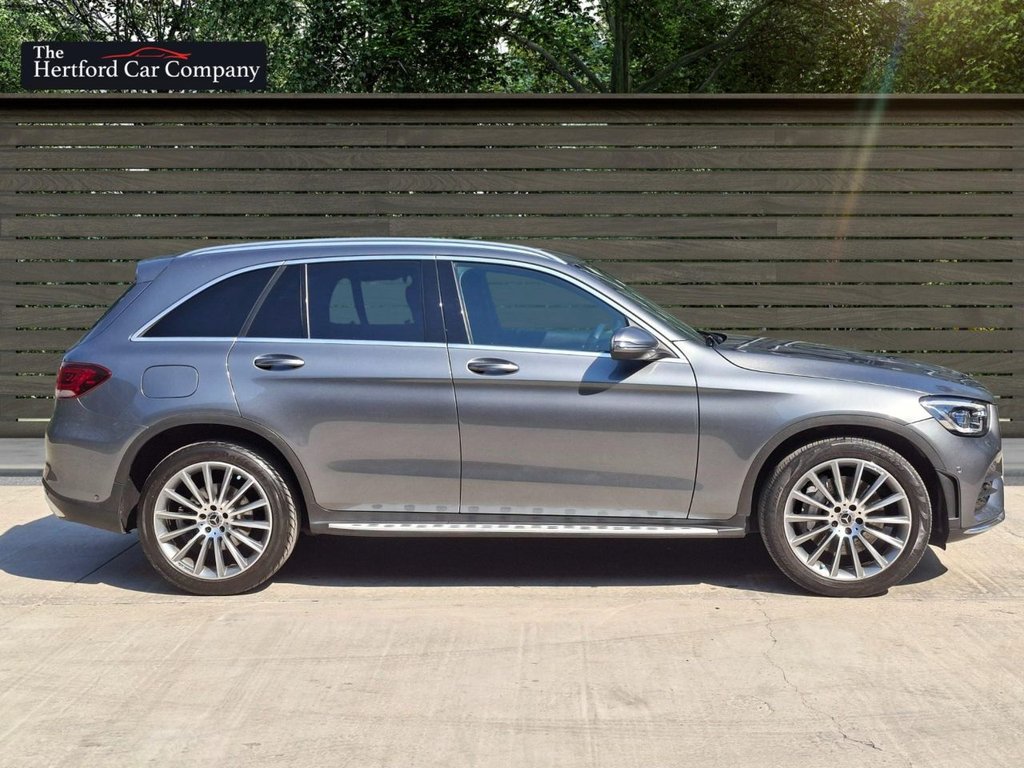 2019 Mercedes-Benz GLC thumbnail 9
