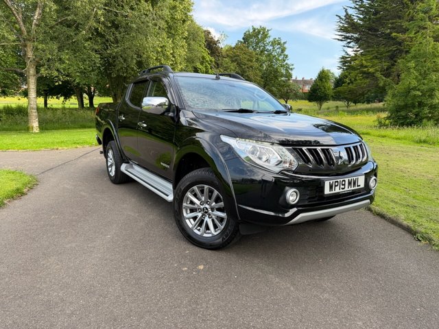 View our Mitsubishi L200 2.4 DI-D DC Warrior Pickup Double Cab 4dr Diesel Manual 4WD Euro 6 (178 ps)