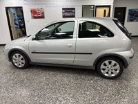 USED 2005 55 VAUXHALL CORSA 1.2i 16v SXi Hatchback 3dr Petrol Manual (139 g/km, 79 bhp) 