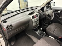 USED 2005 55 VAUXHALL CORSA 1.2i 16v SXi Hatchback 3dr Petrol Manual (139 g/km, 79 bhp) 