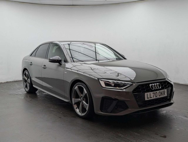 USED 2020 70 AUDI A4 2.0 A4 Black Edition 35 TFSI MHEV Semi-Auto 4dr CLICK+COLLECT / HOME DELIVERY