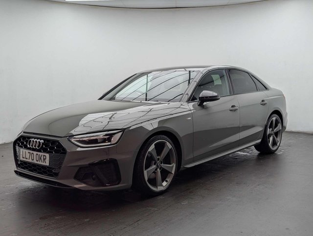 USED 2020 70 AUDI A4 2.0 A4 Black Edition 35 TFSI MHEV Semi-Auto 4dr CLICK+COLLECT / HOME DELIVERY