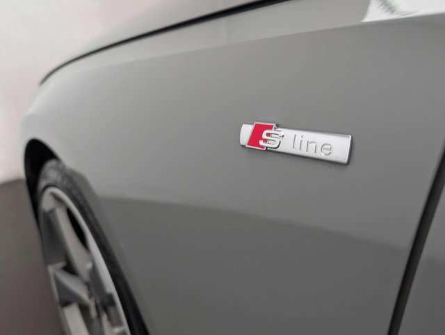 USED 2020 70 AUDI A4 2.0 A4 Black Edition 35 TFSI MHEV Semi-Auto 4dr CLICK+COLLECT / HOME DELIVERY