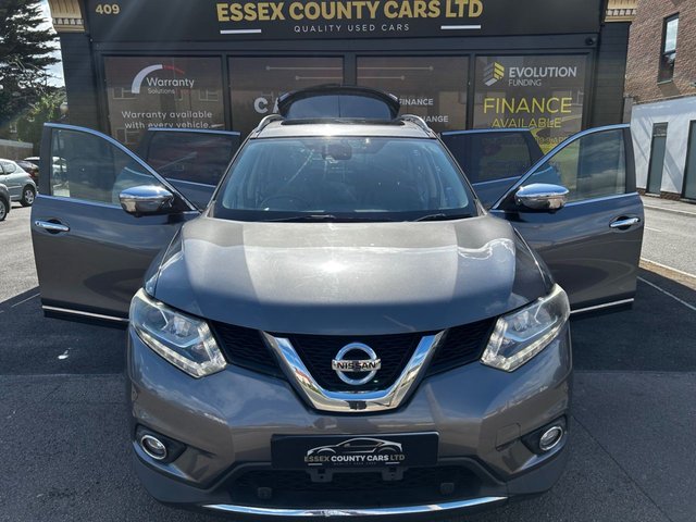 View our NISSAN X-TRAIL