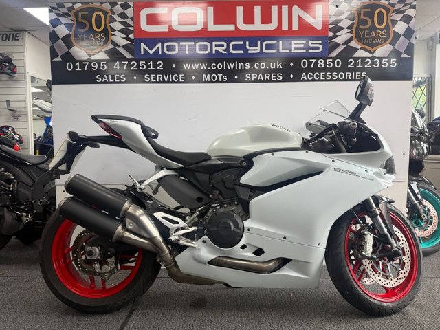 2017 17 DUCATI 959 PANIGALE 959 Super Sports Petrol Manual Euro 4 (149 ps) 