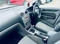 USED 2011 11 FORD FOCUS 1.6 Zetec Hatchback 5dr Petrol Manual Euro 5 (105 ps) 