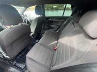 USED 2020 20 VOLKSWAGEN GOLF 2.0 TSI R Hatchback 5dr Petrol DSG 4Motion Euro 6 (s/s) (300 ps) **ADAPTIVE CRUISE CONTROL - AIR CON - DAB RADIO**