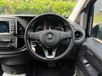 USED 2022 72 MERCEDES-BENZ EVITO 100kWh PRO Tourer Double Cab 5dr Electric Auto FWD L2 (9Seat) (204 ps) 